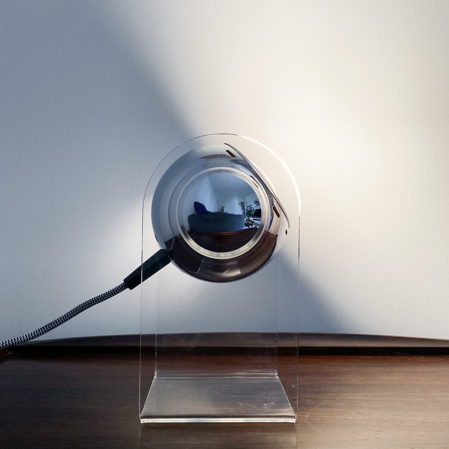 eyeball lampe vintage plexiglas