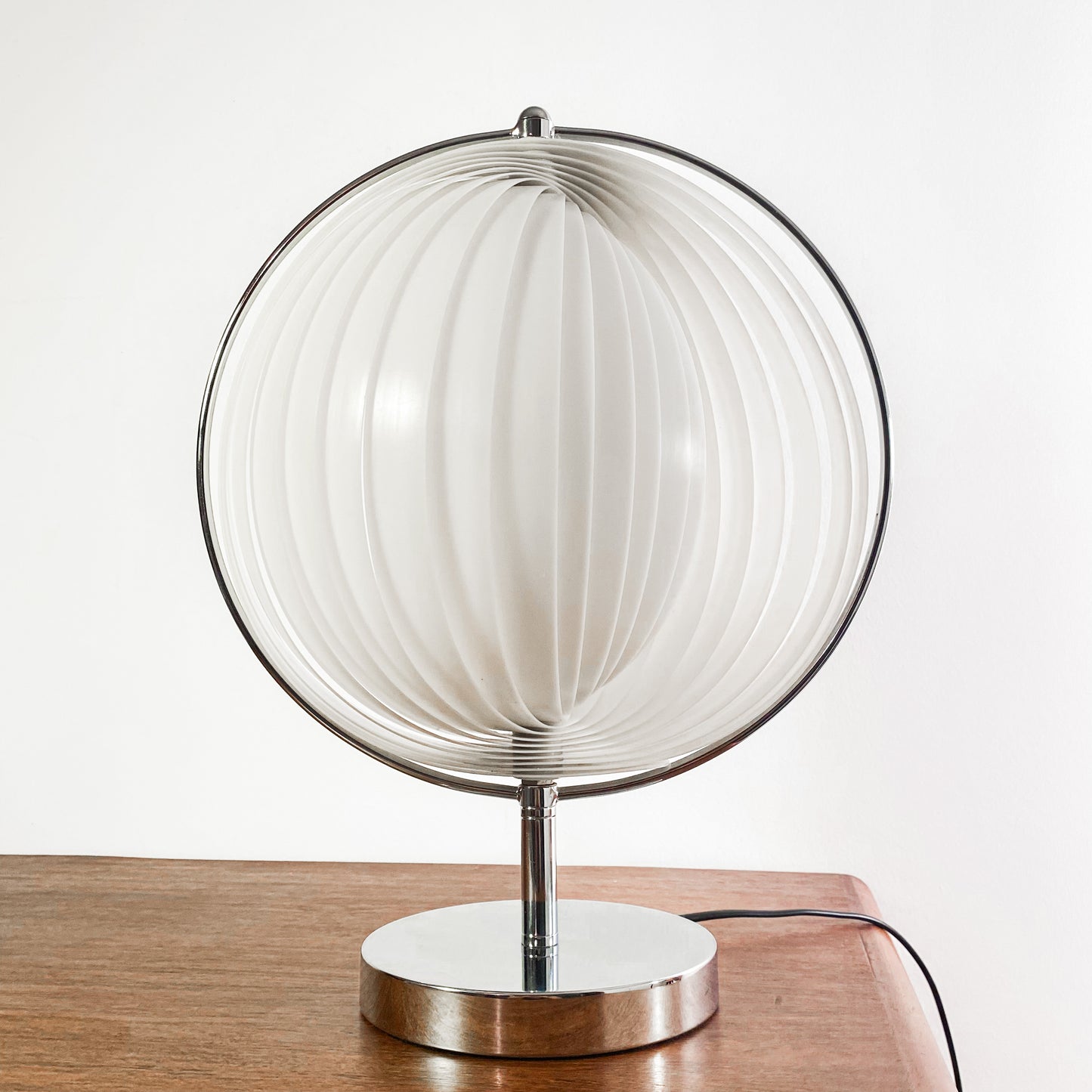 Moon, Kare Design