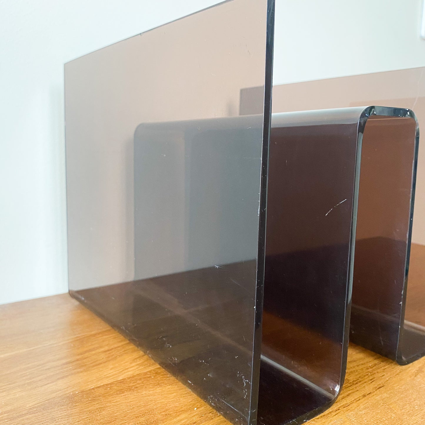 porte revues plexiglas