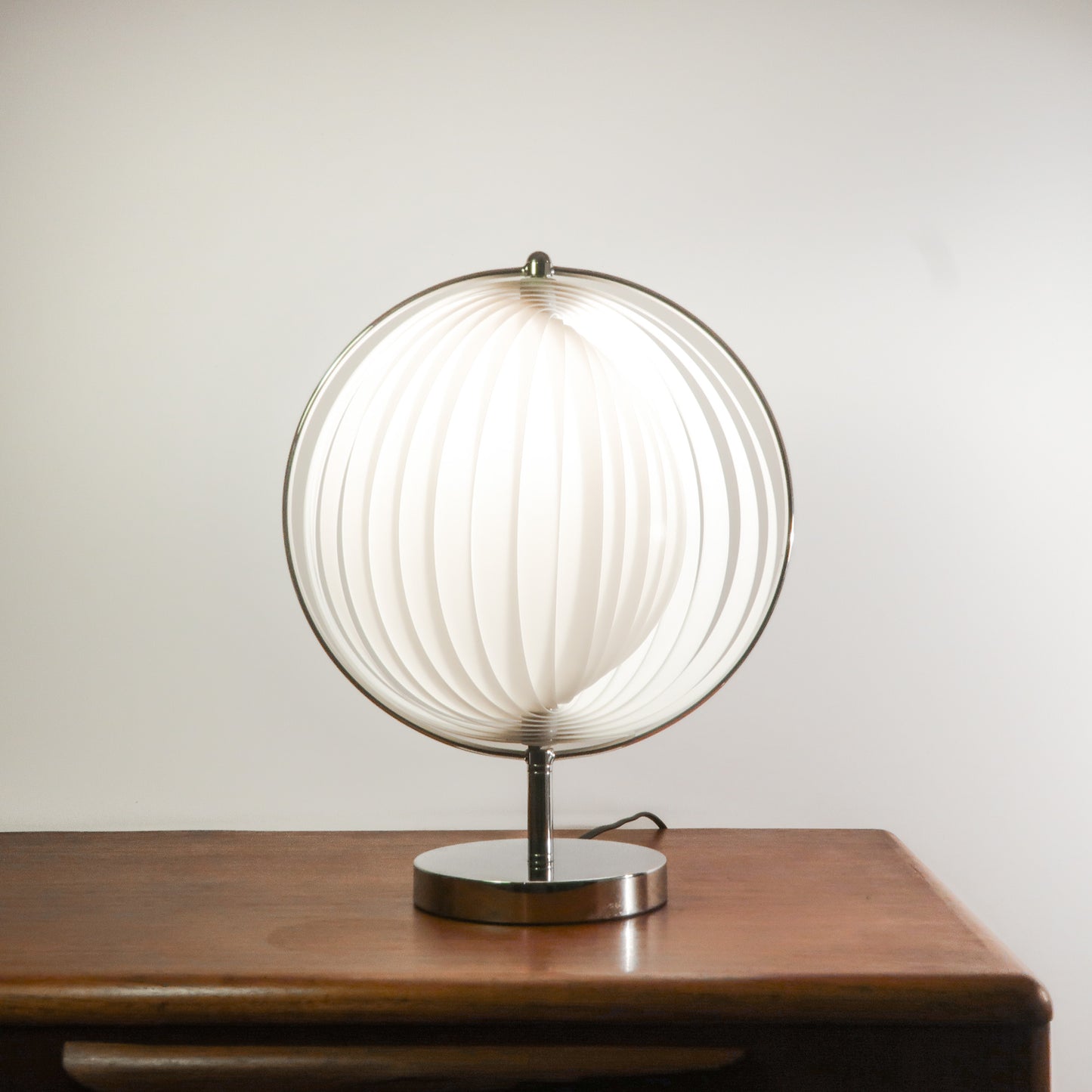 Moon, Kare Design