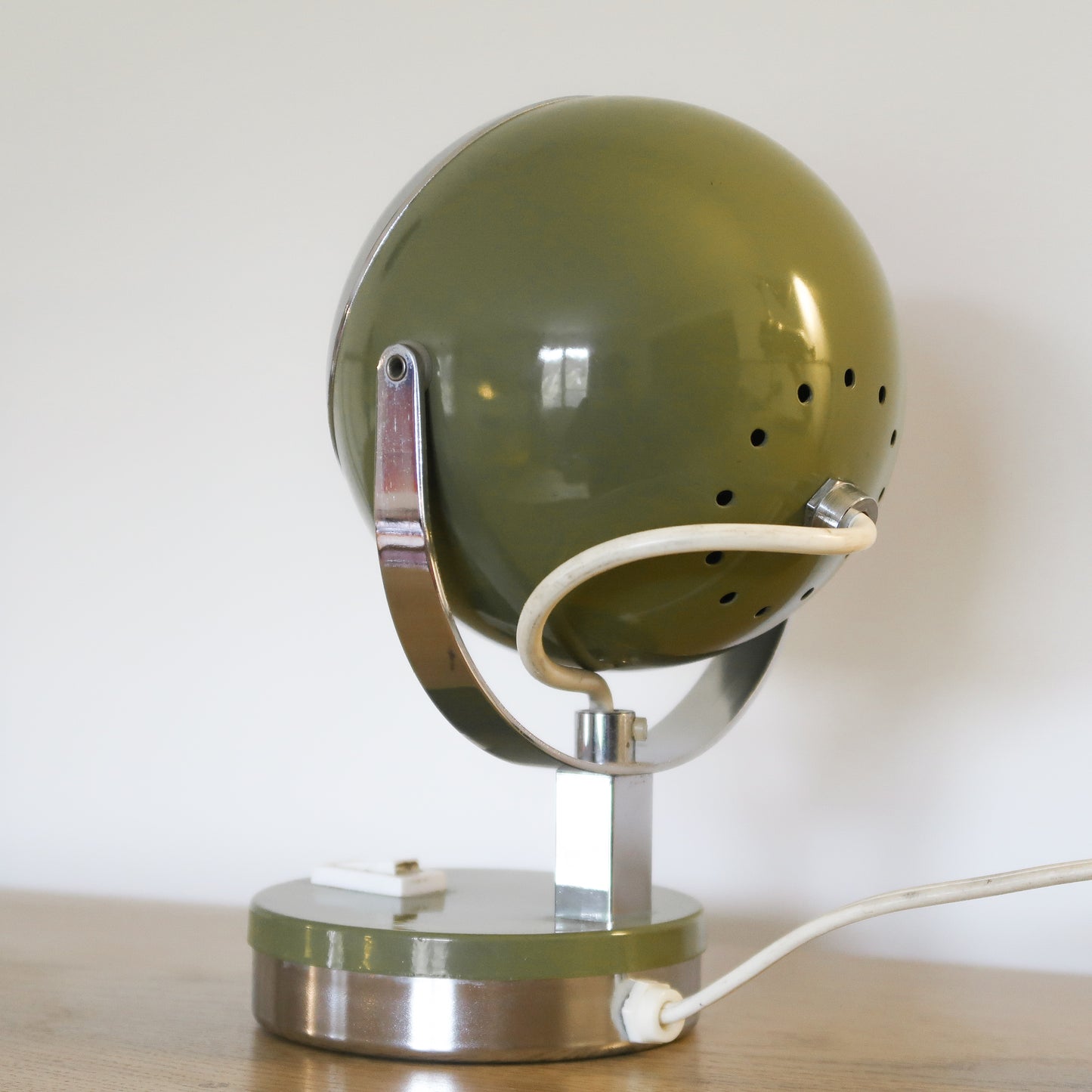 Lampe Eyeball Vintage Vert Olive